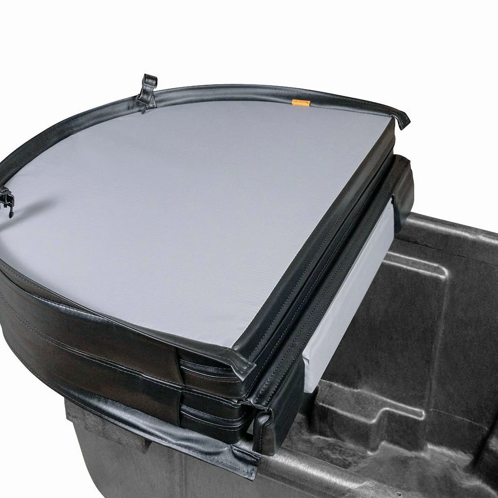 Insulated Stock Tank Cover - 150 Gallon - Black - Image 7